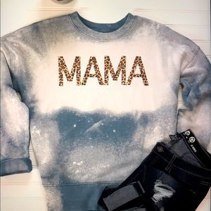 Women’s crew neck bleached sweatshirt